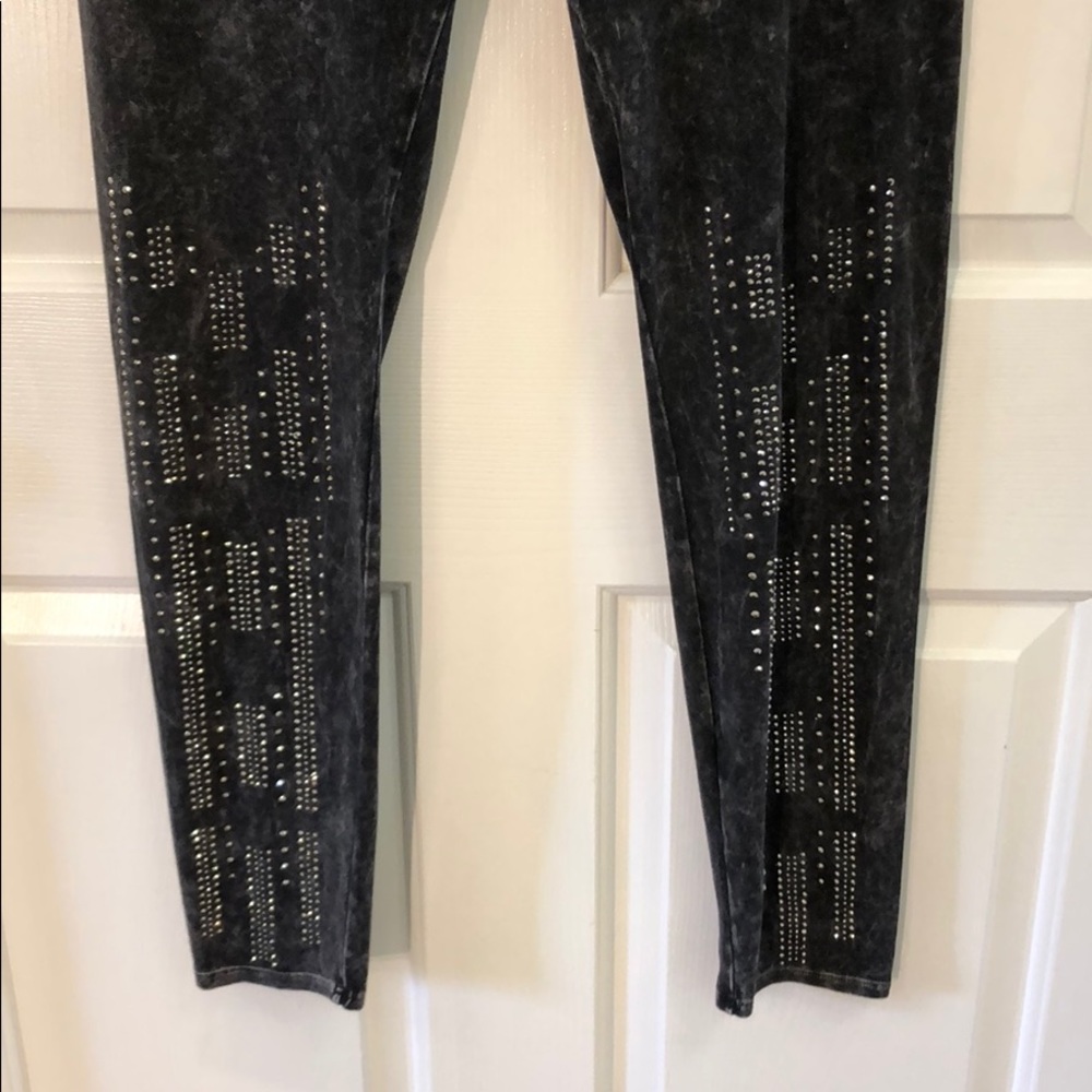 🌸Vocal Leggings 🌸